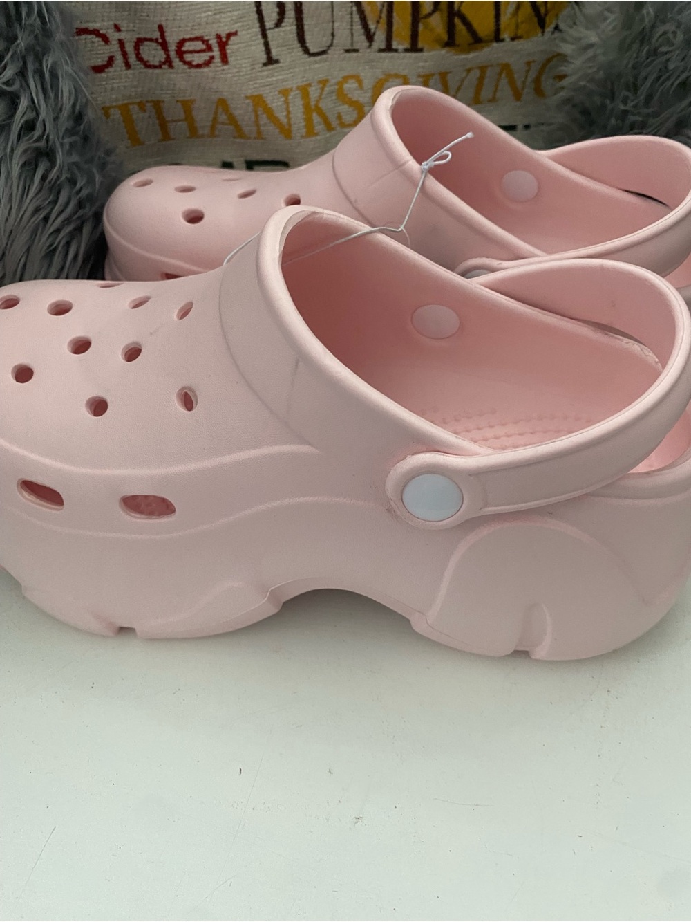 Women’s Lightweight Pink Clog Mules with Adjustable Heel Strap